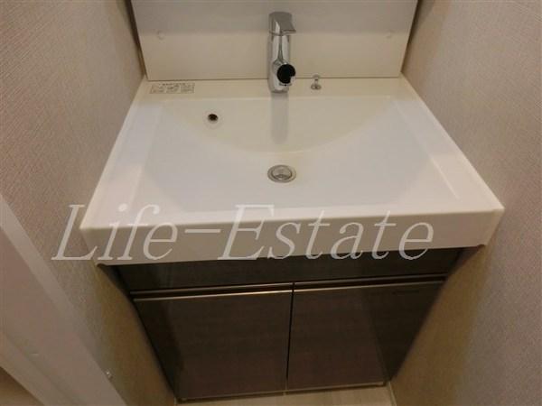 エステムコート心斎橋central