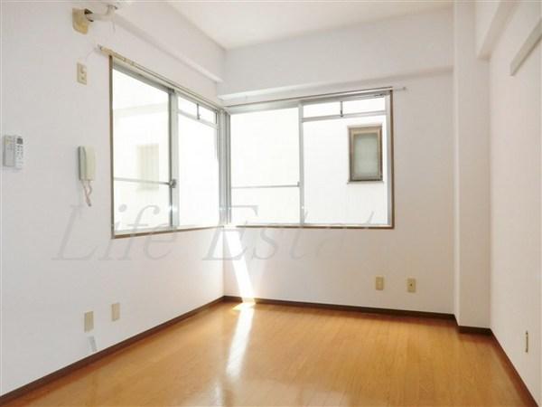 メルベーユ谷町