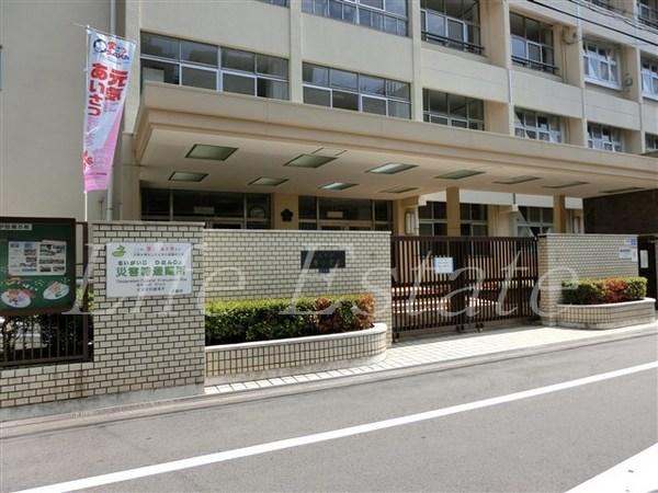 フロンティアタワー日本橋(大阪市立高津小学校)