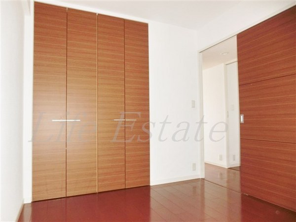 フロンティアタワー日本橋