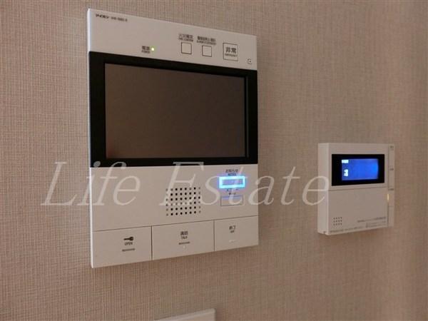 大阪市中央区安土町３丁目のマンション