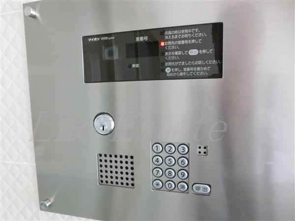 レジデンス上町台