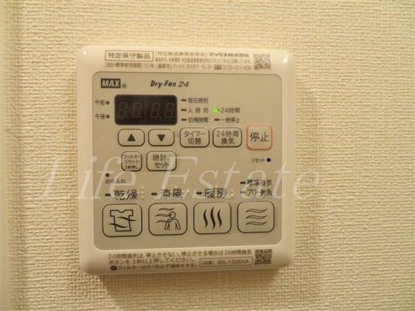 プレサンス谷町九丁目駅前