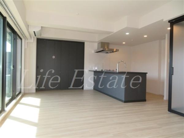 S-RESIDENCE松屋町asence