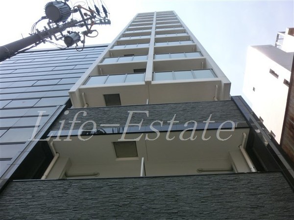 大阪市中央区博労町１丁目のマンション