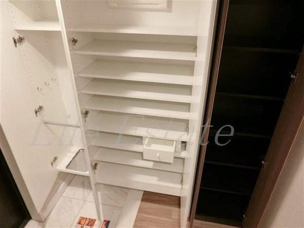 プレサンスレジェンド堺筋本町タワー
