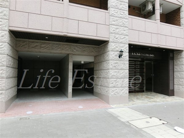 LUXE難波EAST