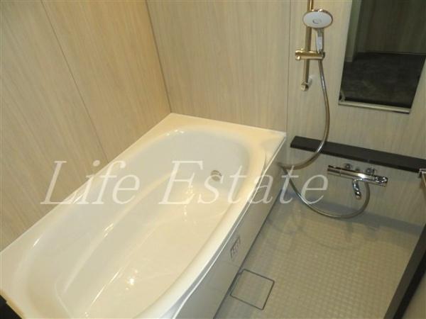 S-RESIDENCE松屋町asence
