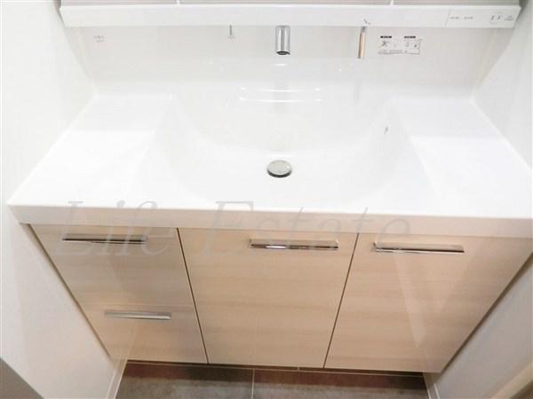 大阪市中央区東平１丁目のマンション