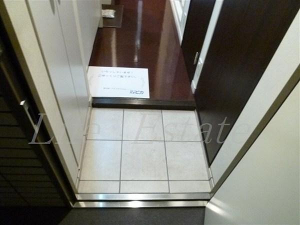 KOBAYASHIYOKOビル