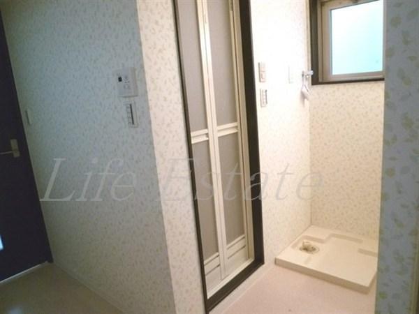 ベルメゾン本町