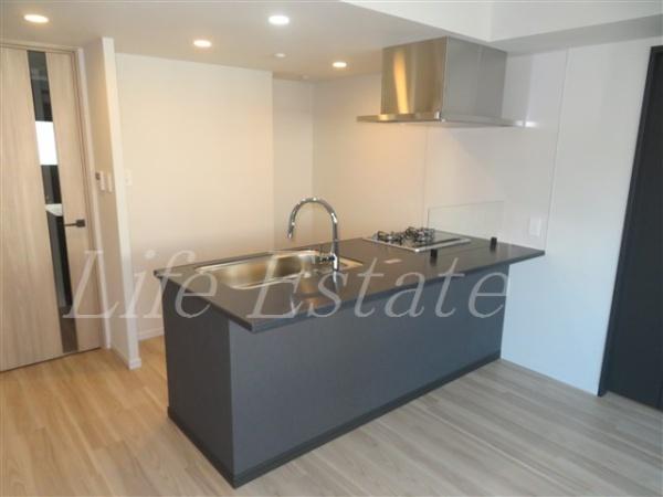 S-RESIDENCE松屋町asence