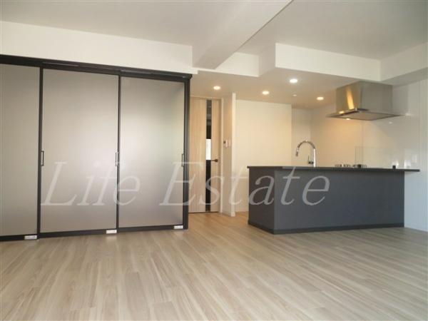 S-RESIDENCE松屋町asence