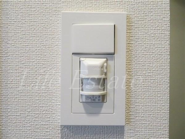 プレサンス谷町九丁目駅前