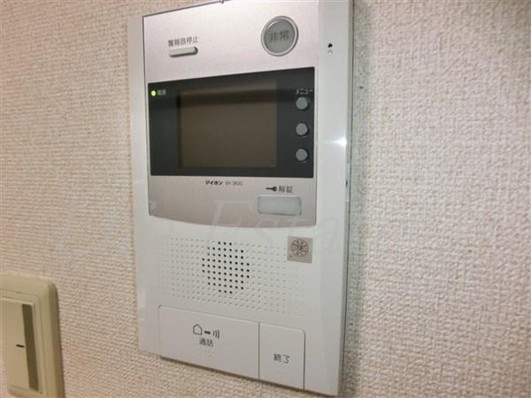 大阪市中央区鎗屋町２丁目のマンション