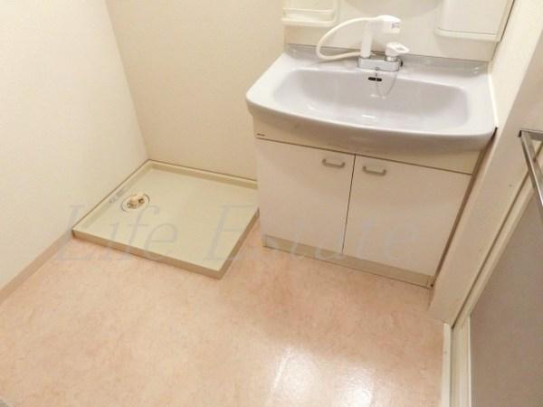 ウィステリア谷町
