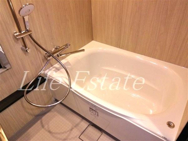 S-RESIDENCE松屋町asence