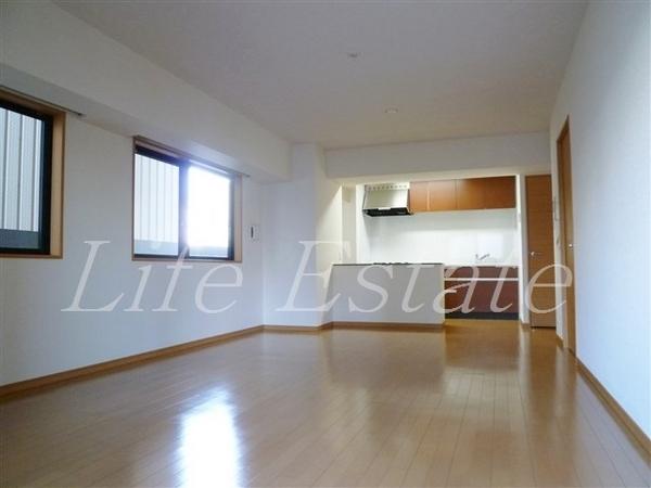 リーガルタワー船場