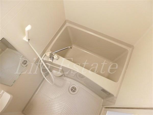 大阪市中央区瓦屋町２丁目のマンション