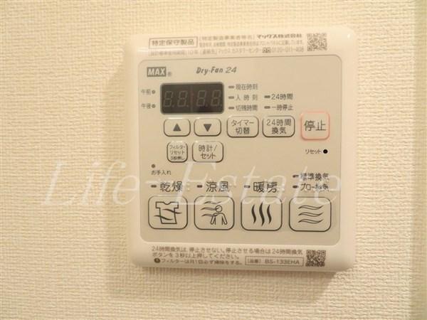 プレサンス谷町九丁目駅前