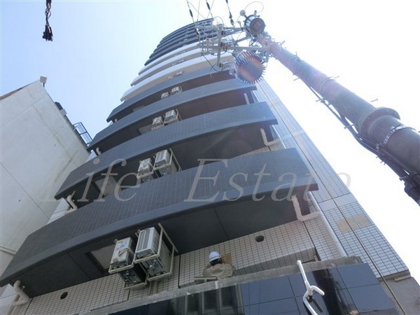 大阪市中央区南久宝寺町１丁目のマンション