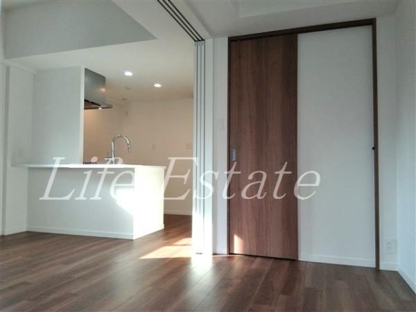 S-RESIDENCE松屋町asence