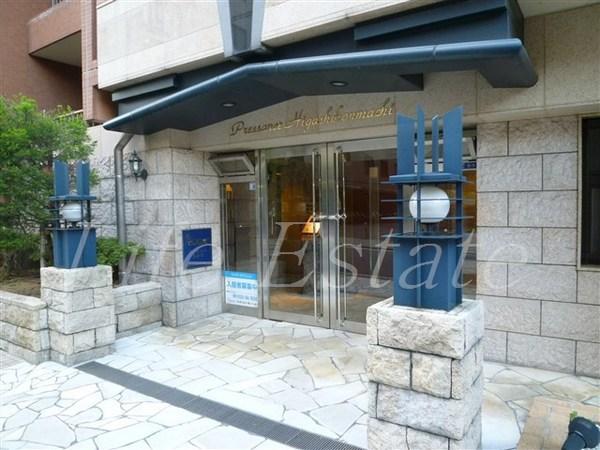 プレサンス東本町