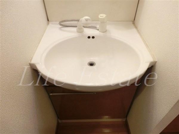 プレサンス東本町