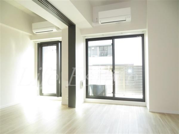 S-RESIDENCE松屋町asence