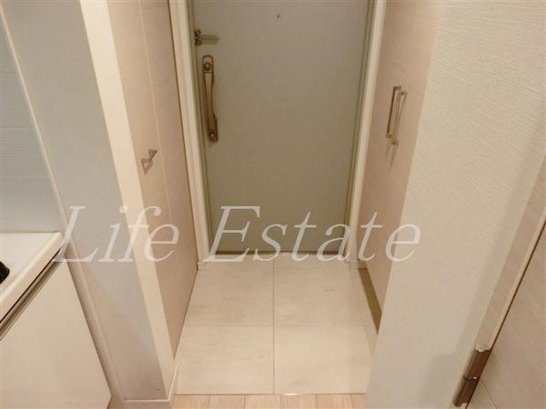 大阪市中央区東高麗橋のマンション