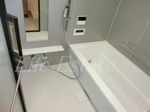 THE　WEAVE　MINAMI　SEMBA