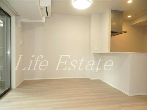 Ami　Court　瓦屋町