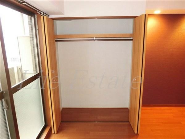大阪市中央区谷町９丁目のマンション