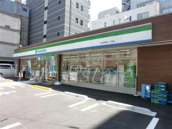 プレサンス堺筋本町駅前シェル(ファミリーマート北久宝寺1丁目店)
