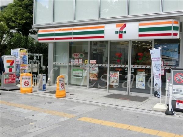 アーバンスタイル心斎橋(セブンイレブン心斎橋長堀通西店)