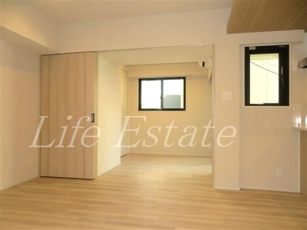 シーズンフラッツ心斎橋EAST