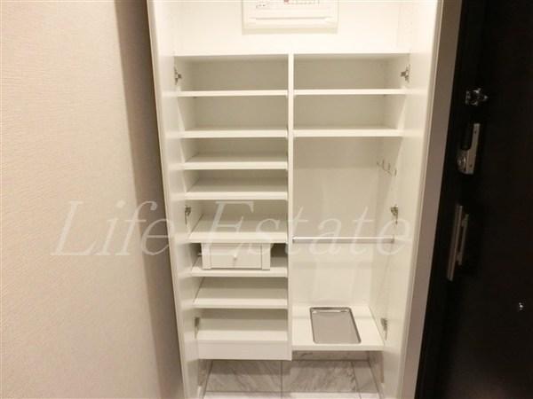 プレサンスレジェンド堺筋本町タワー
