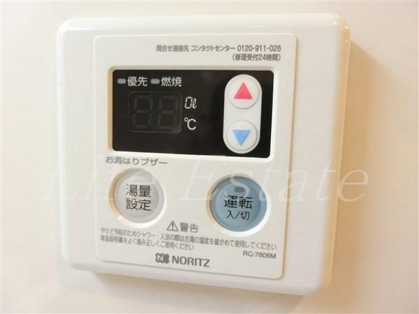 ララプレイス大阪城WESTEN