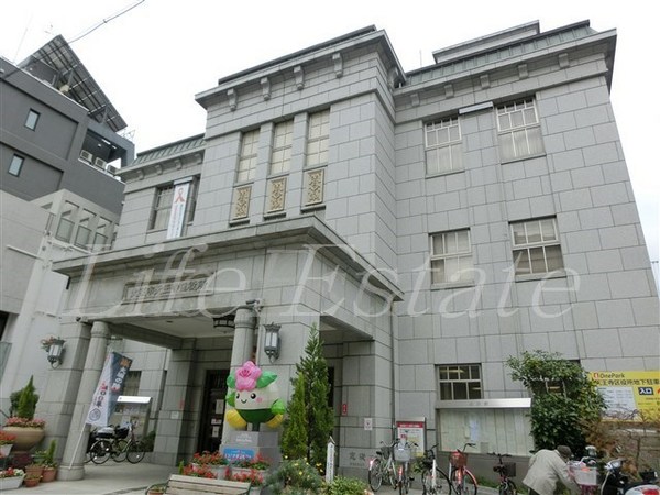 Radiation Court(大阪市天王寺区役所)