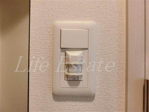 プレサンス堺筋本町駅前シェル