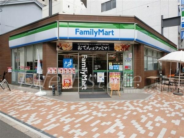 プラウドタワー北浜(ファミリーマート伏見町二丁目店)