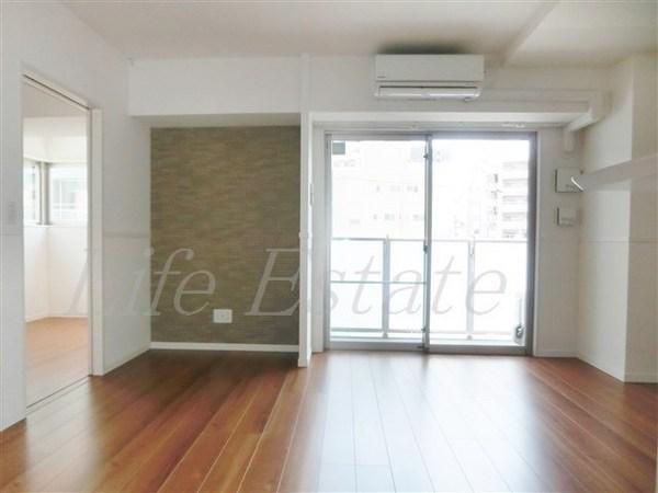 S.D-room
