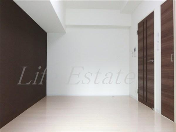 LUXE難波EAST