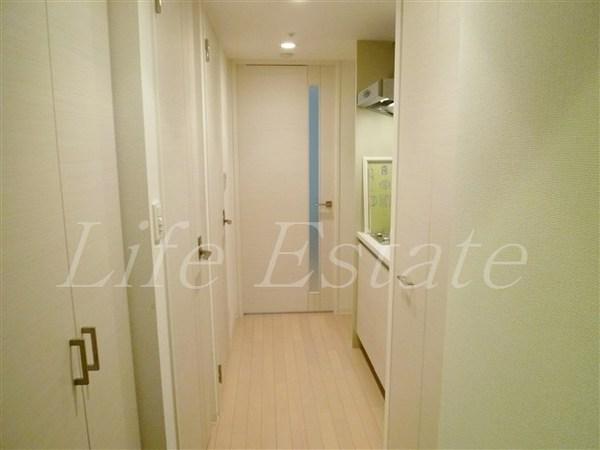 クリスタルグランツ心斎橋EAST
