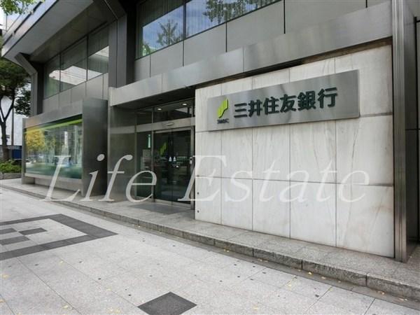 アドバンス心斎橋ラシュレ(三井住友銀行御堂筋支店)