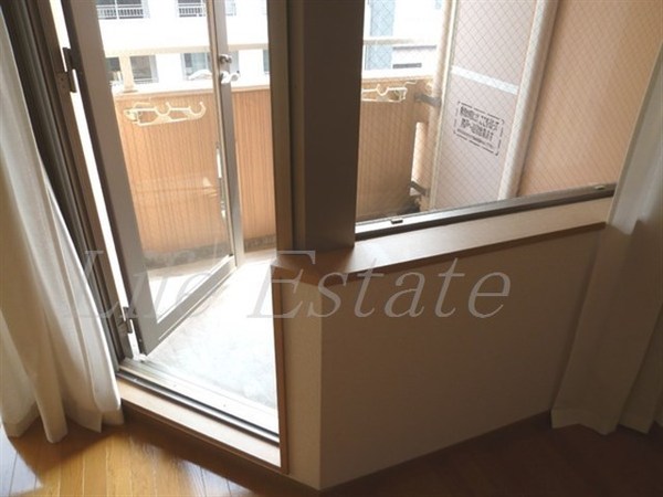 アスティナ御堂筋本町