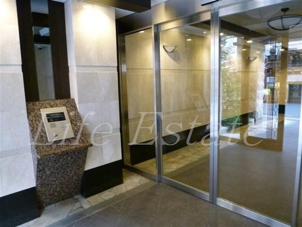 プレサンス心斎橋ザ・スタイル