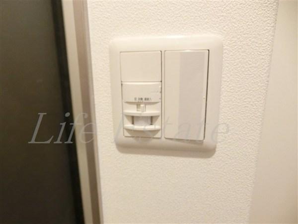 ラムール谷町