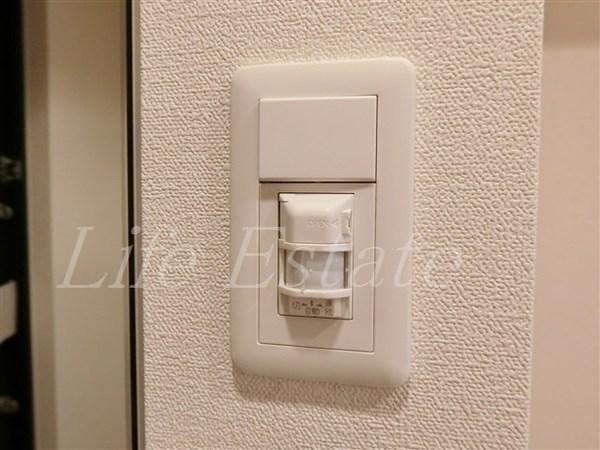 プレサンス堺筋本町駅前シェル