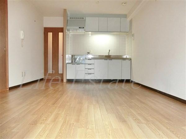 大阪市中央区日本橋２丁目のマンション